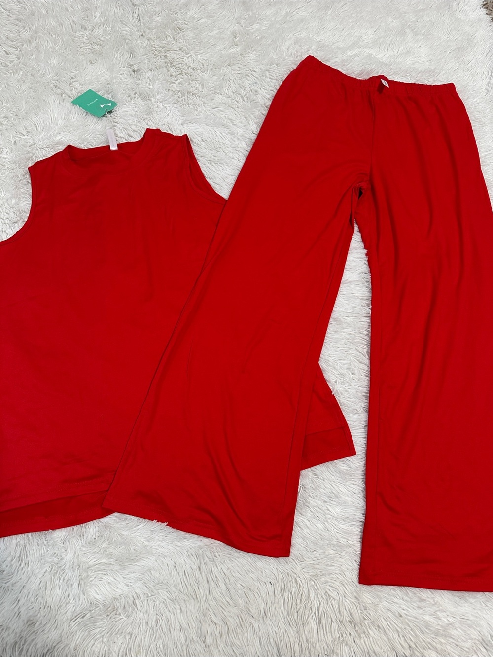 🌴 NWT Mintreus Set